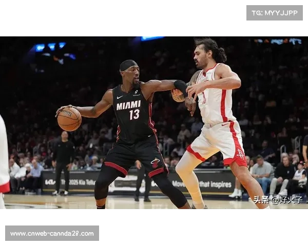 热火主帅斯波尔斯特拉举办年度篮球训练营激发青年球员潜能